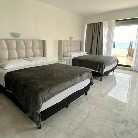 Condo In Ocean Front Resort 칸쿤 객실 사진