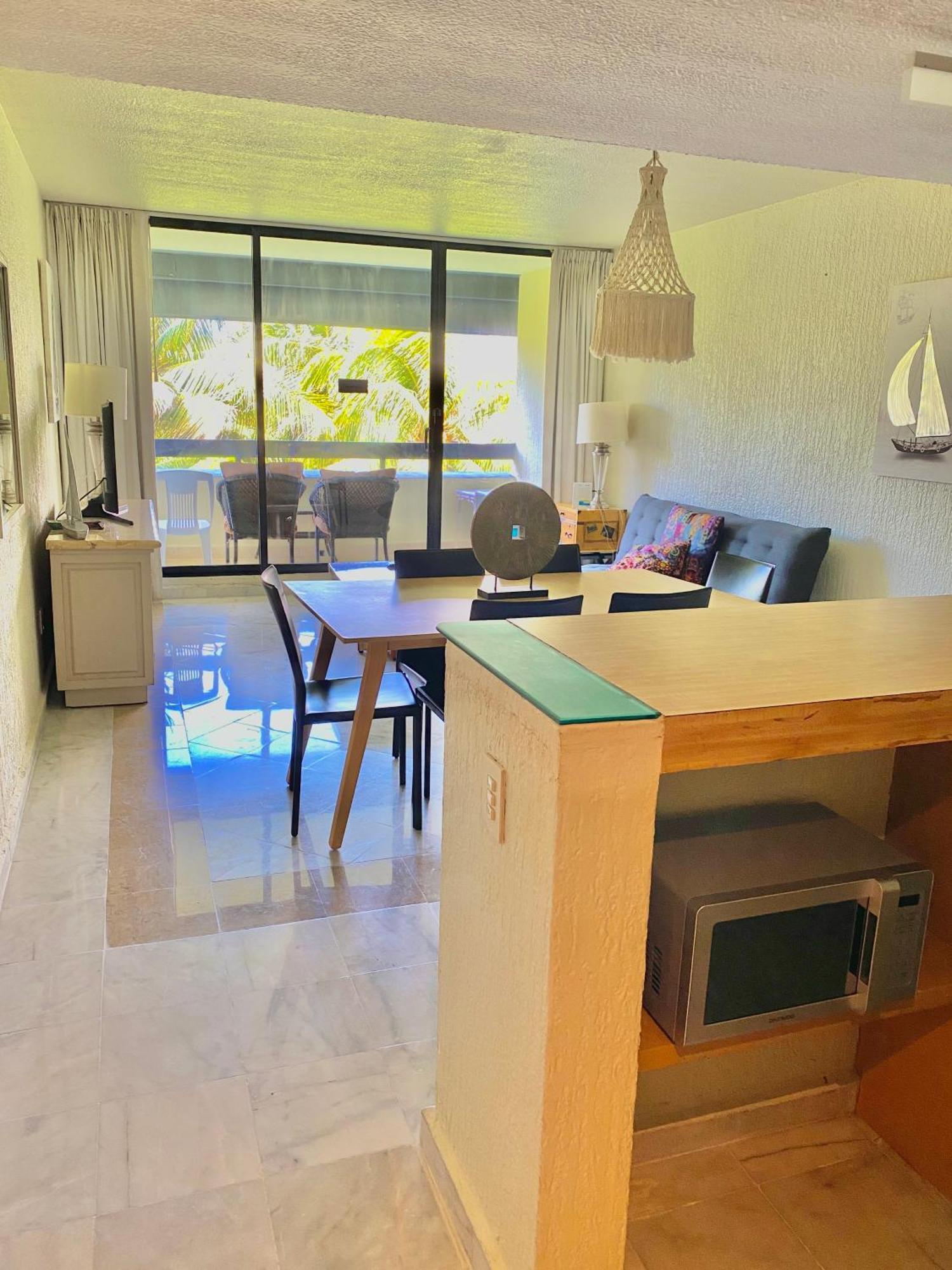 Condo In Ocean Front Resort 칸쿤 객실 사진