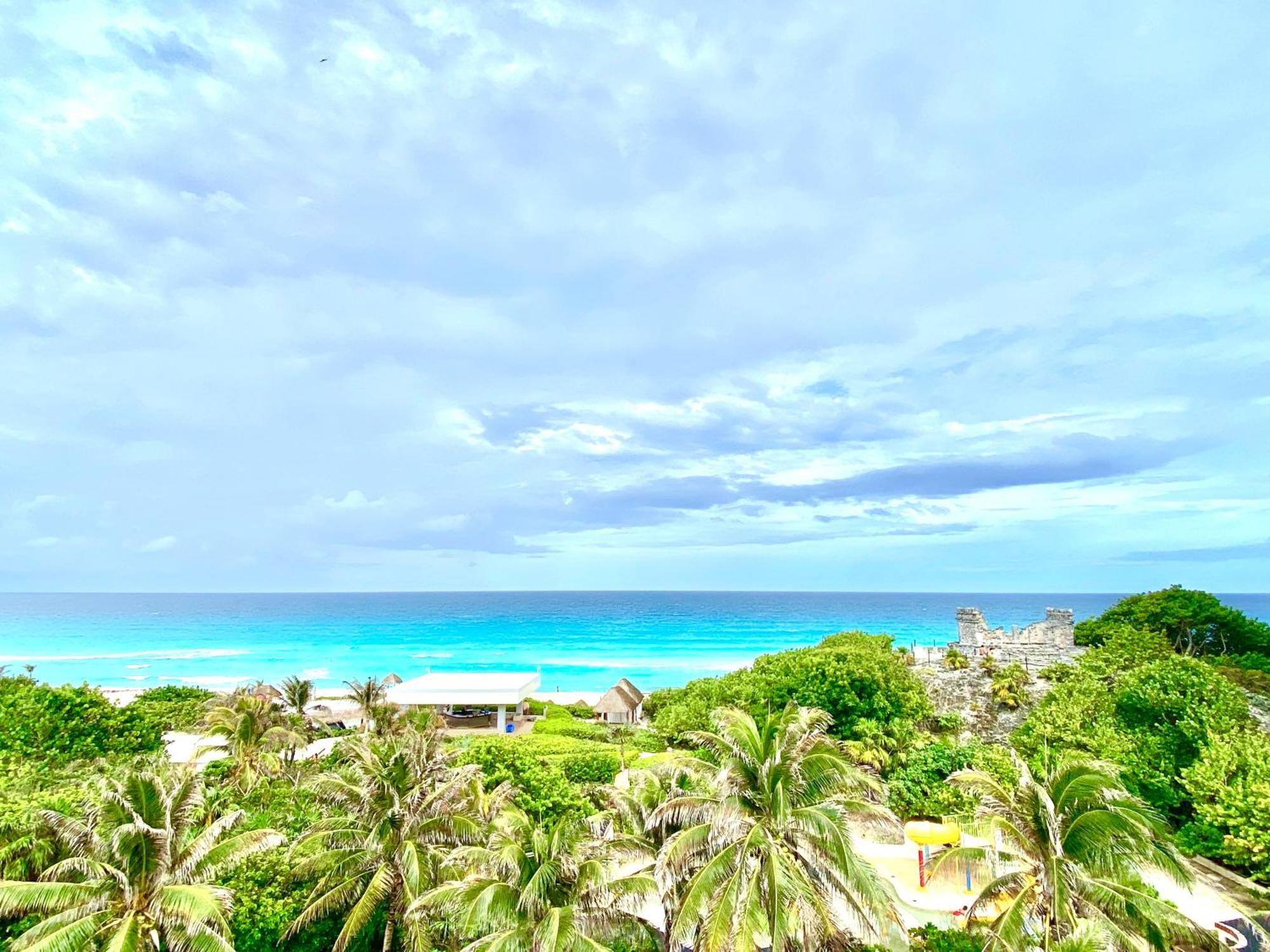 Condo In Ocean Front Resort 칸쿤 객실 사진