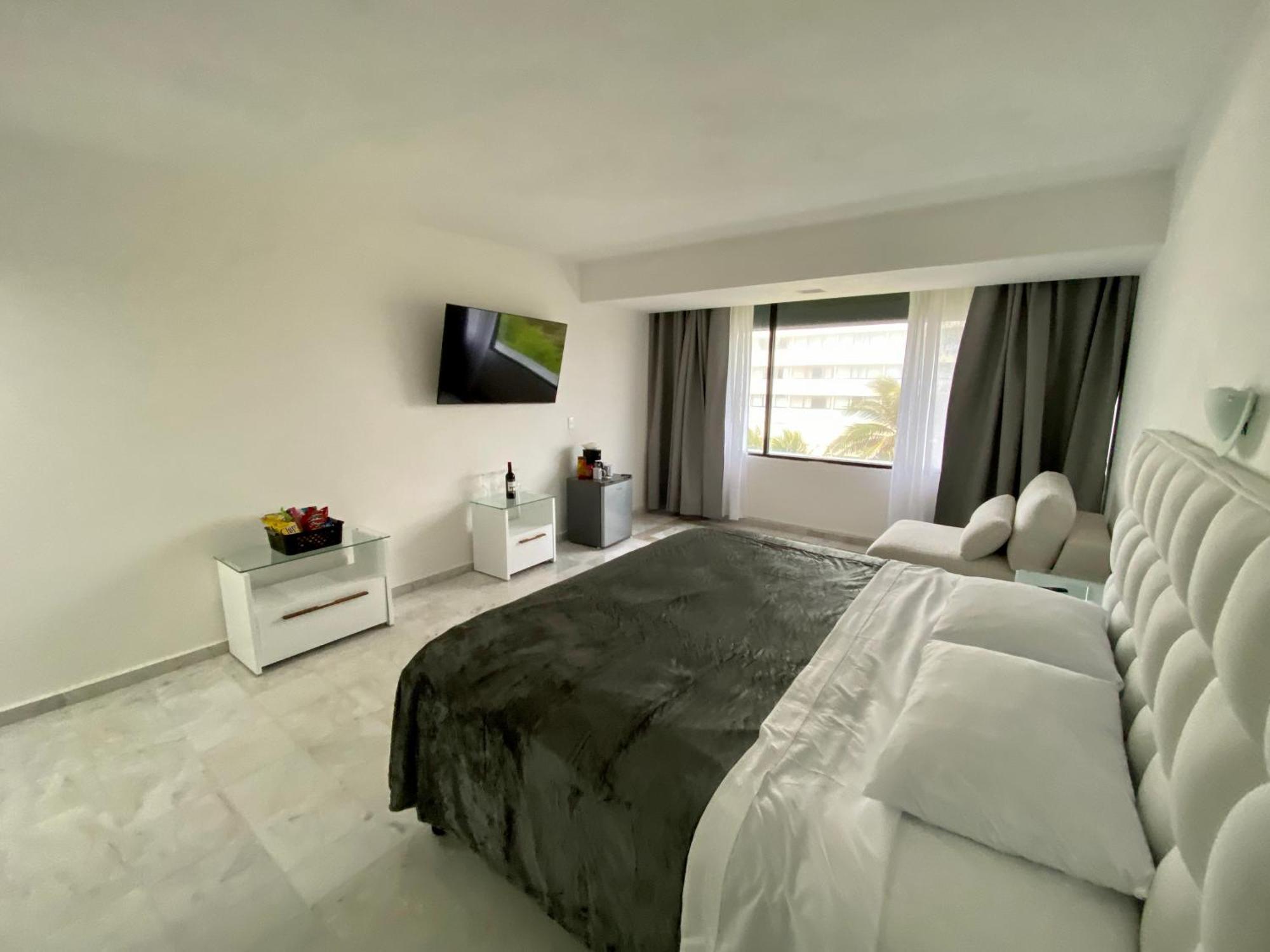 Condo In Ocean Front Resort 칸쿤 객실 사진